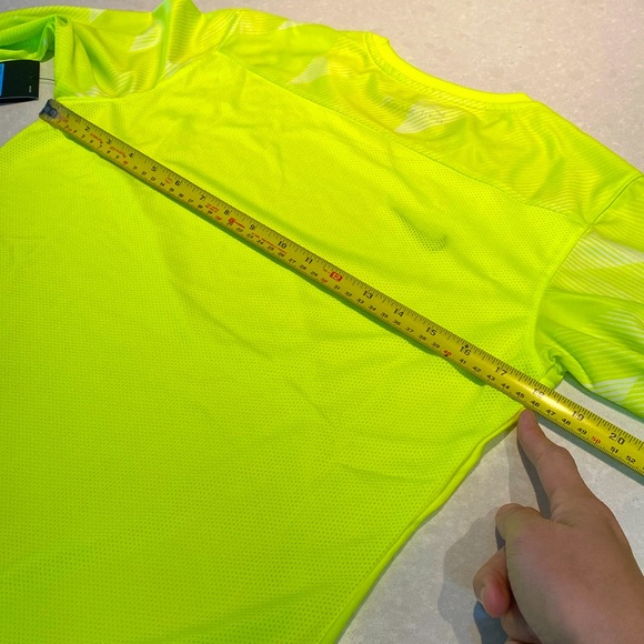 New Nike IV Match woman Goalkeeper Jersey – Volt & White Size M with tags ⭐️⭐️⭐️ - Picture 7 of 17